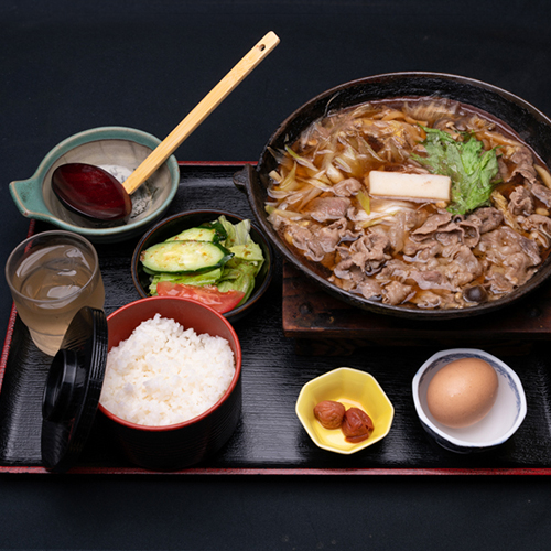 すき焼きうどん定食